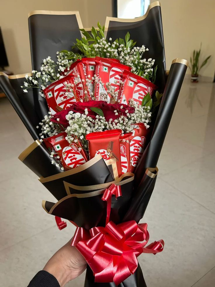 Premium Chocolate Bouquet – Perfect Gift for Birthday, Anniversary & Valentine’s Day